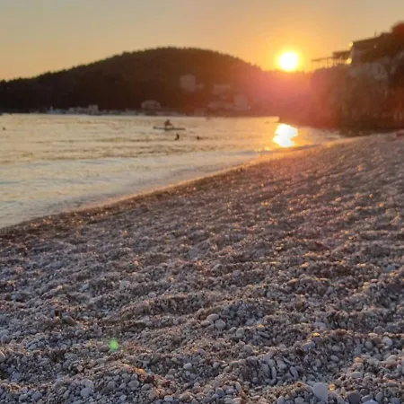Séjour chez l'habitant Lekas Himarë